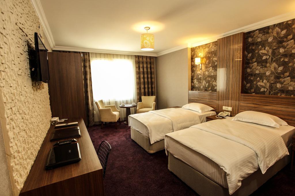 Grand Akcali Otel Iskenderun Bilik gambar