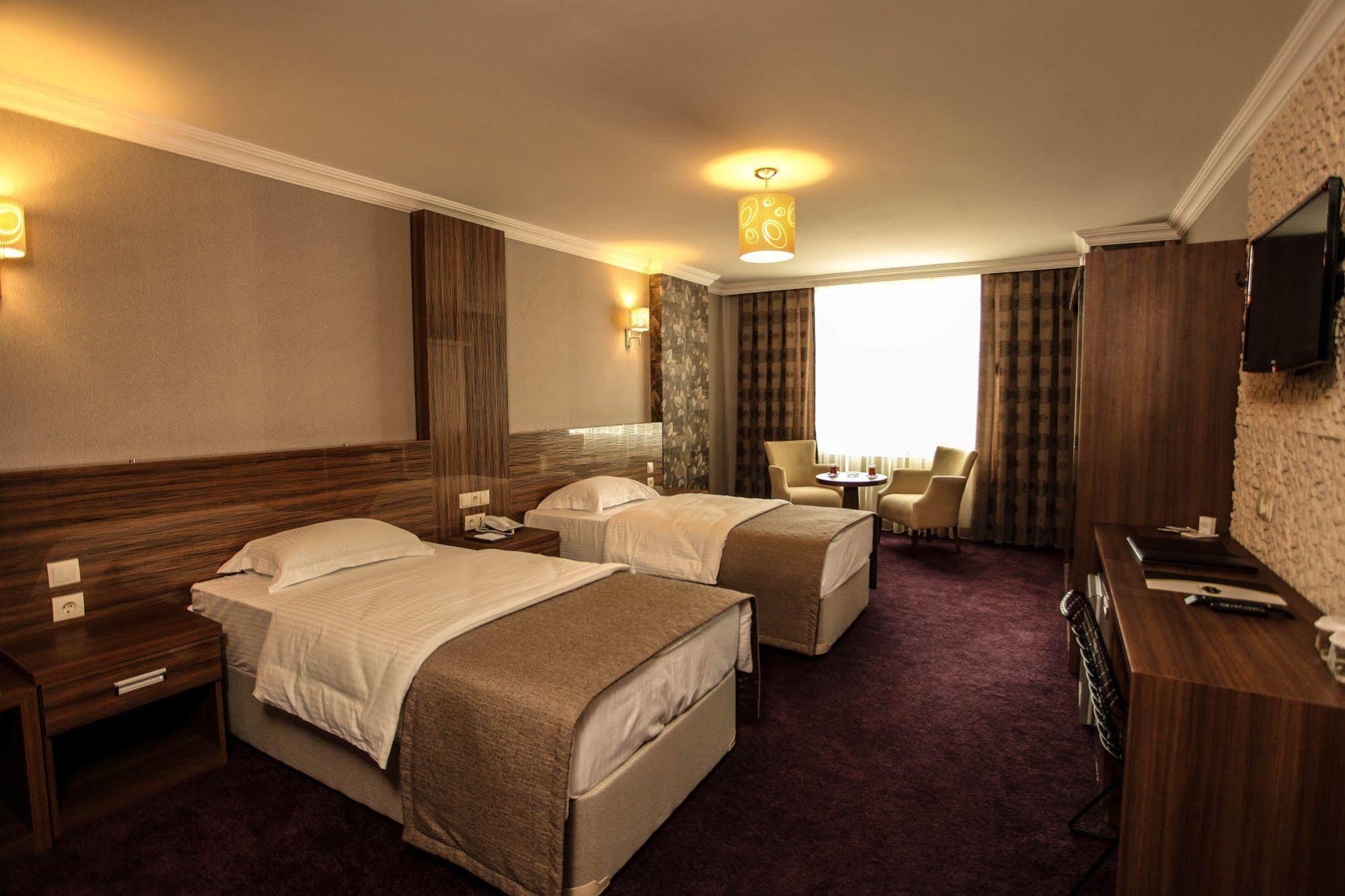 Grand Akcali Otel Iskenderun Luaran gambar